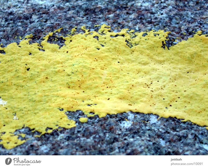 Stone, painted. Line Painting (action, work) Yellow Colour Material Rough Paintbrush Obscure coarsely mark Painted Structures and shapes background Abstract
