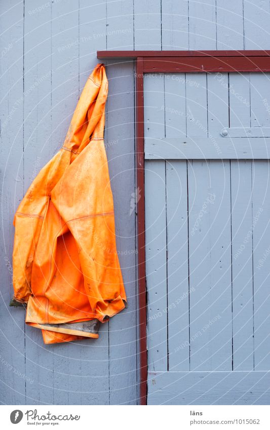 friesennerz Summer Ocean Heiligenhafen Port City House (Residential Structure) Hut Jacket Coat Rain jacket Line Hang Maritime Blue Orange Beginning Wooden wall