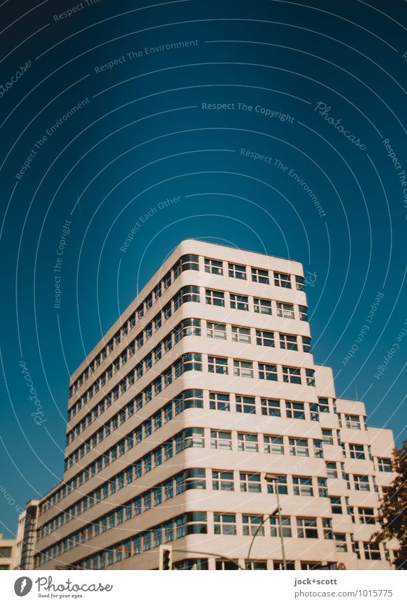 Shell House Bauhaus Cloudless sky Office building Facade Tourist Attraction Undulation Elegant Retro Blue Innovative Symmetry Preservation of historic sites