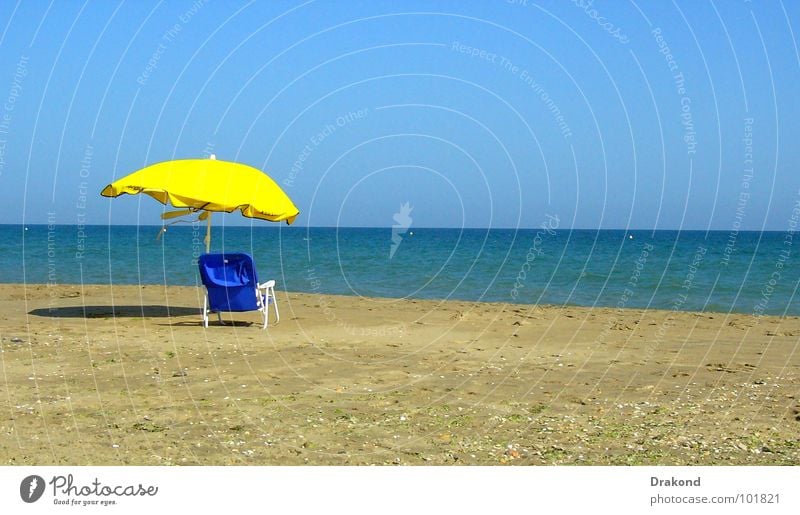 paradise in the earth Beach Remainder Yellow Sky Calm Ocean Cheerful Horizon Vacation & Travel Summer Sand the sun water sea tranquility serenity chair blue