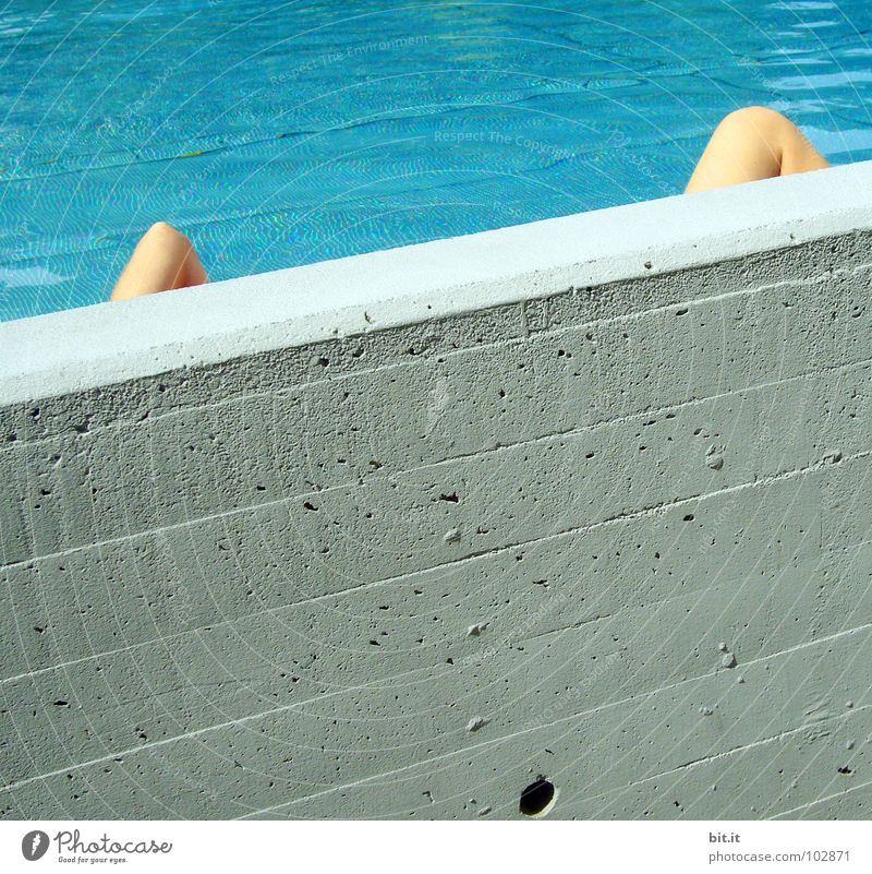 water hole Knee Swimming pool Bathroom Wall (barrier) Summer Wall (building) Calm Sleep Relaxation turquoise White Azure blue Gray Concrete Navigation Legs feet