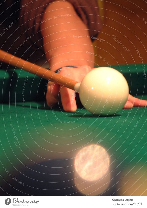 pool Swimming pool Pool (game) Playing Blur Green Stick Digits and numbers Photographic technology Sphere Perspective Bump
