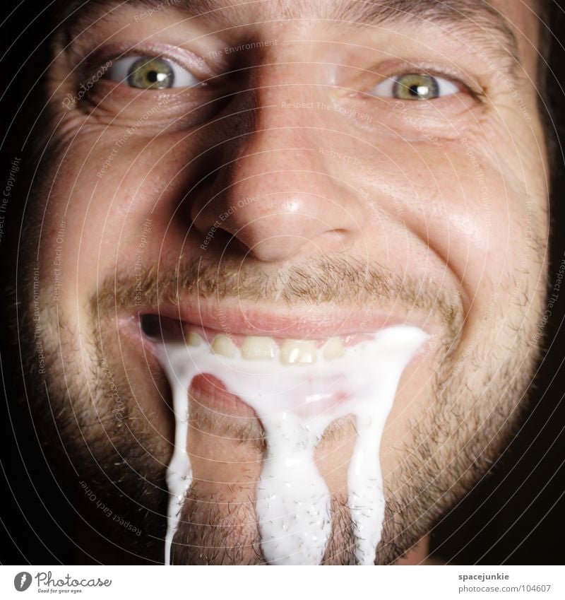 Yes? Man Portrait photograph Whimsical Funny Milk Flow White Food Whole milk Swinishness Wet Damp Joy effluent Nutrition milk grinsen Laughter Foam Man`s mouth