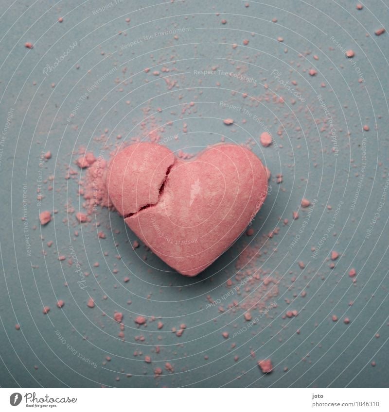in two II Valentine's Day Heart Broken Sweet Trashy Pink Hope Lovesickness Pain Longing Disappointment Loneliness Distress Jealousy Betray Force Love affair