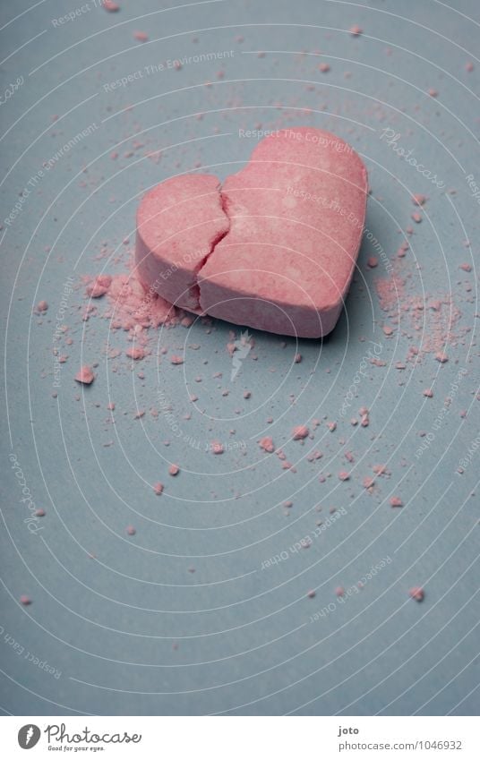 smashed Valentine's Day Heart Broken Trashy Pink Sadness Lovesickness Pain Longing Disappointment Loneliness Distress Jealousy Betray Force Hope Love affair