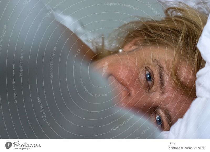 Submerged Bed Bedroom Human being Feminine Woman Adults Life Head Hair and hairstyles Face Eyes 1 45 - 60 years Blonde Observe Lie Looking Wait Friendliness