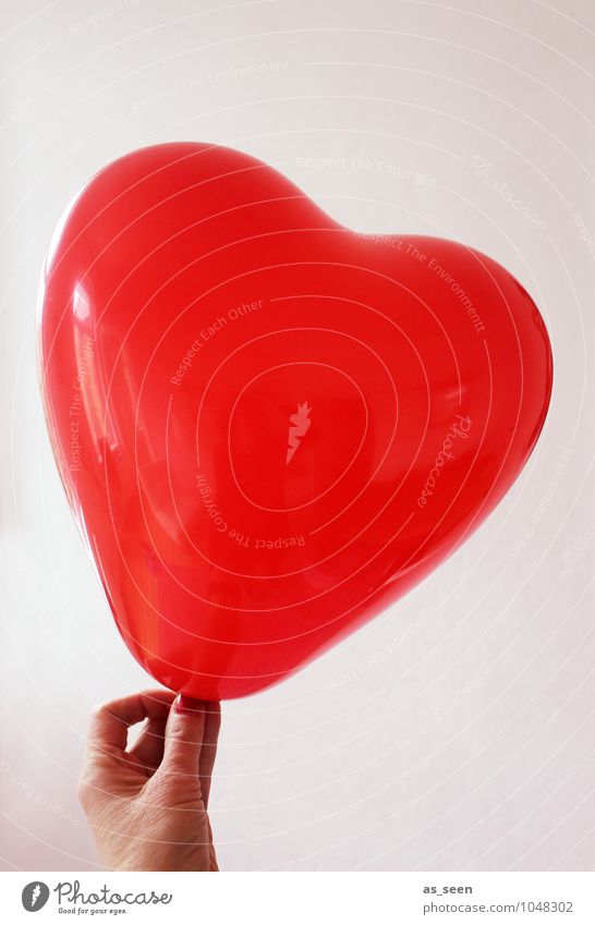 Hold your love Woman Adults Hand Fingers 1 Human being Shows Balloon Sign Heart To hold on Esthetic Hip & trendy Red Emotions Happy Warm-heartedness Love