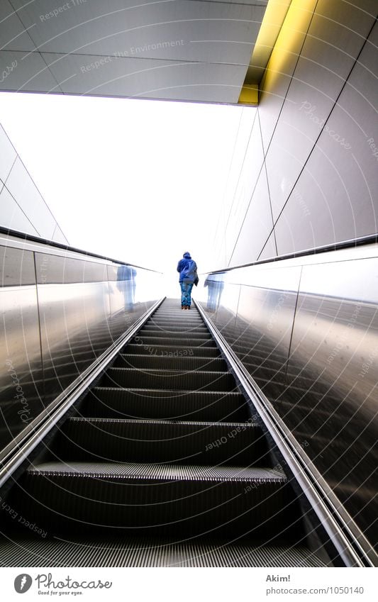 high up II 1 Human being Argument Future Fear of the future Escape Uncertain future Escalator Public transit Track Point of departure Go up Promotion