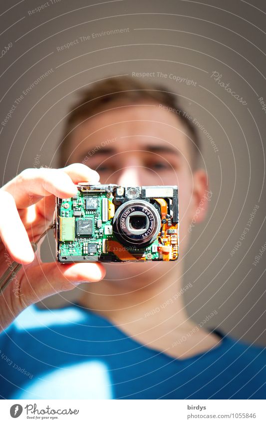 nude photography Leisure and hobbies Handicraft Camera Digital camera Electronics Circuit board Objective Technology Young man Youth (Young adults) 1