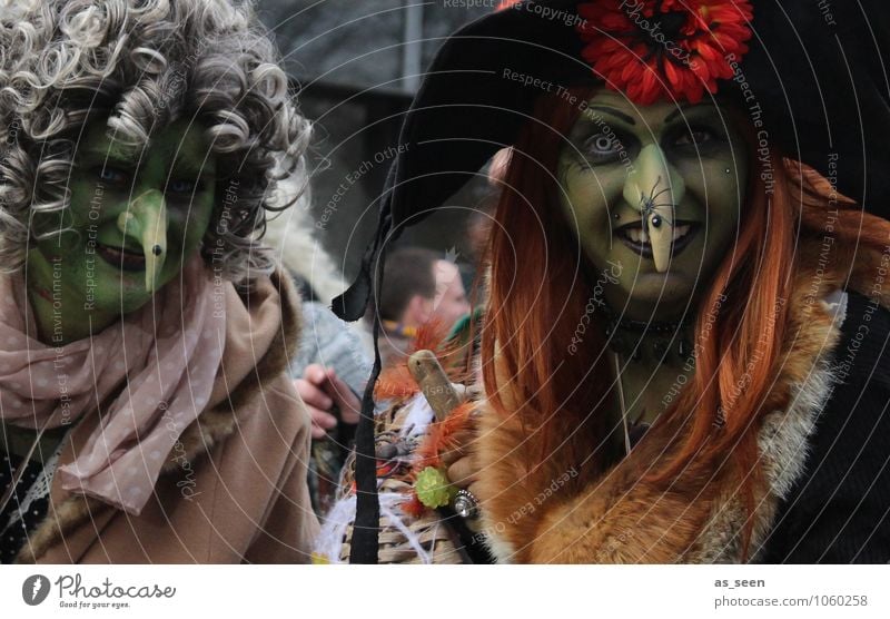 street carnival Feasts & Celebrations Carnival Hallowe'en Human being Feminine Life 2 Event Shows Environment Crossroads Clothing Mask Wig Hair and hairstyles