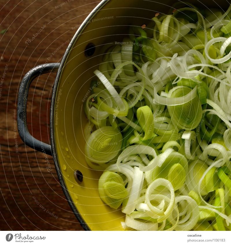 The healthy horror Cooking Dish Green Yellow White Healthy Vegetable Leek Nutrition
