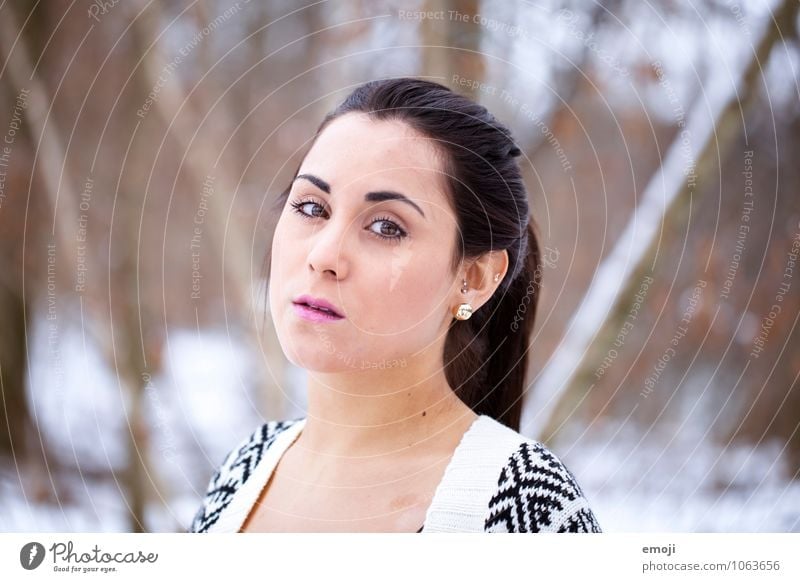 bright Feminine Young woman Youth (Young adults) Face 1 Human being 18 - 30 years Adults Bright Beautiful Colour photo Exterior shot Day Shallow depth of field
