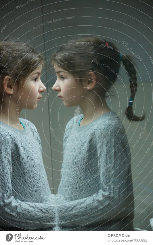 Mirrored girl 5 Human being Feminine Sister Friendship Child Infancy Twin 3 - 8 years Sweater Earring brunette Glass Curiosity Gray Loneliness Perspective