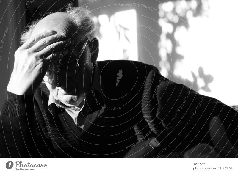 portrait of an old man (3) Grandfather Calm To be silent Rest Thought Remember Memory Think Doomed Go under Wisdom Smart Time Old Frustration Transience Light