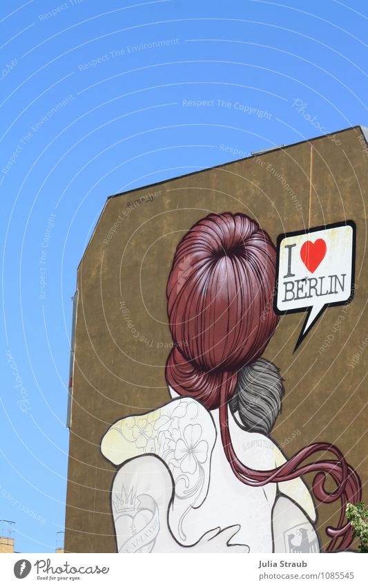 i love berlin Couple Hair and hairstyles Work of art Youth culture Berlin Germany Capital city House (Residential Structure) Building Facade Embrace