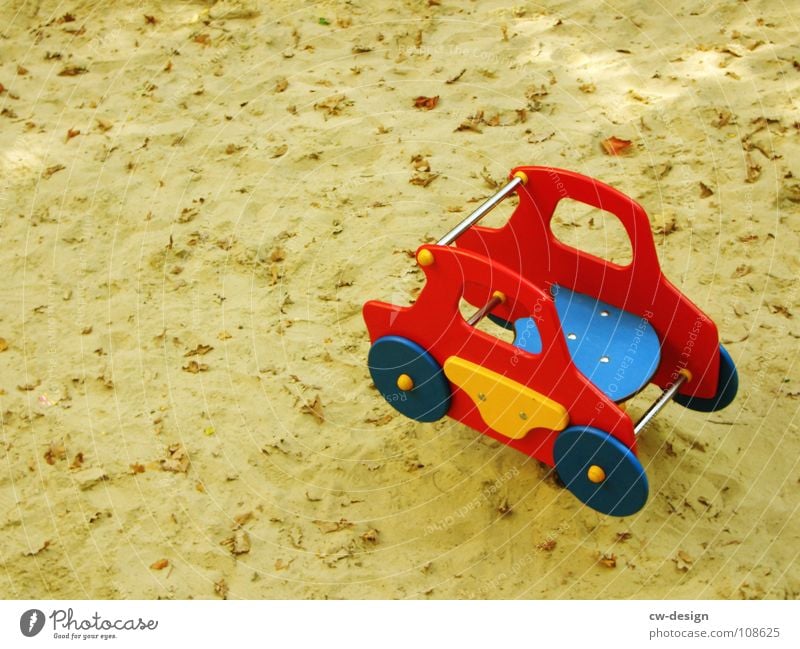 no.vamos.a.comer.el.coche Toys Sandpit Sand toys Things Multicoloured Yellow Red Tracks Dachshund Playing Detail Joy Car box for digging kiddies