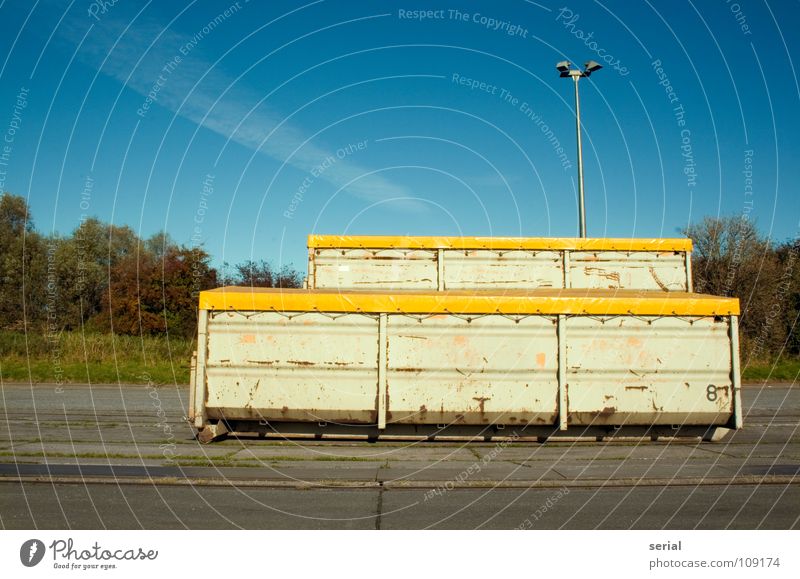 CONTAINER * 2 Covers (Construction) Lamp Street lighting Steel Asphalt Deserted Clouds Grass Yellow Green Industry Transport Derelict Container Followers