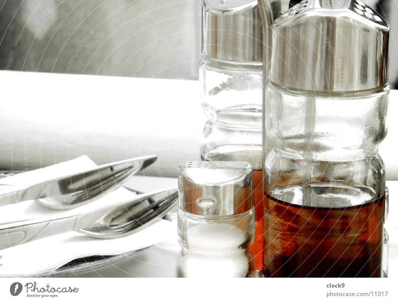oil_vinegar Restaurant Table Accessory Kitchen Cooking Nutrition