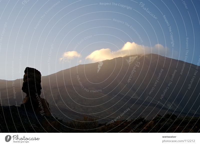 Teide Canaries Summer Tenerife Vacation & Travel Clouds Sky High mountain region Sunset Vantage point Loneliness Desert Stone Minerals Earth Sand Mountain cloud