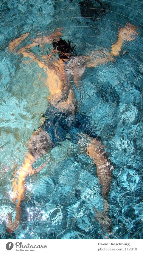 dancing swimmer Swimming & Bathing Dive Bird's-eye view Full-length Whirlpool Spa Surface of water Water reflection Swimming pool Relaxation Bizarre Abstract