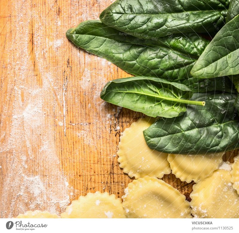 Ravioli with spinach Food Vegetable Nutrition Lunch Dinner Banquet Organic produce Vegetarian diet Diet Italian Food Style Design Healthy Eating Life Tortellini
