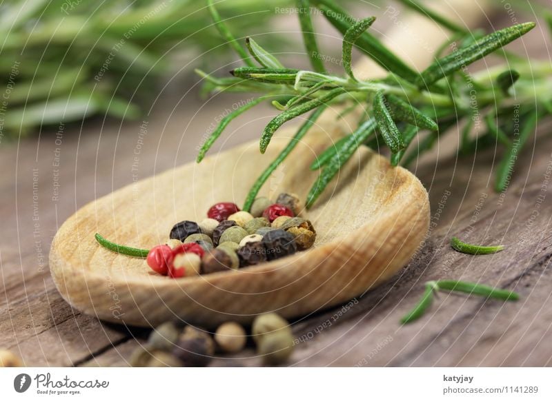 pepper Rosemary Peppercorn Herbs and spices Spoon Wooden spoon Healthy Eating Dish Food photograph Twig Fragrance Nutrition Aromatic Sense of taste Ingredients
