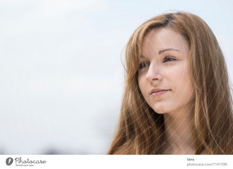 pZ2 l confident Portrait photograph Woman Friendliness Hope Sky Long-haired