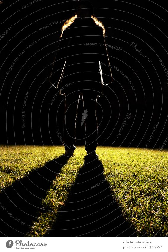 Floodlit Monster 1 Light Stage lighting Holy Halo Dark Night Floodlight Football pitch Ogre Eerie Woman Lawn Shadow Legs Hair and hairstyles Lamp Freddy Krüger