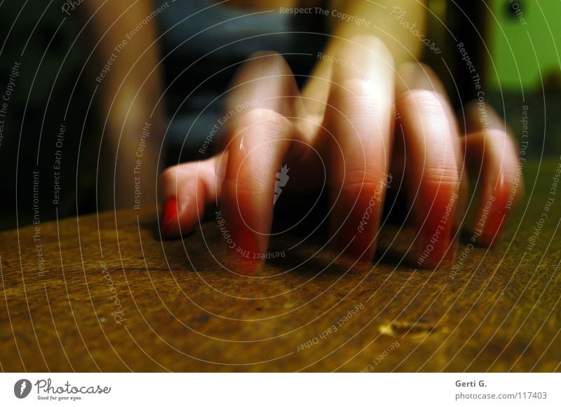 Run Baby Run Tabletop Wood Wooden table Fingers 5 Hand Forefinger Spider Typing Middle finger Knock Motion blur Woman Women`s hand Feminine Drum Nail polish Red