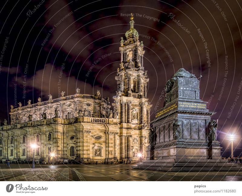 Catholic Court Church (Dresden) Town Capital city Downtown Old town Tourist Attraction Monument Stone Historic Tourism Dresden Hofkirche Cloud field