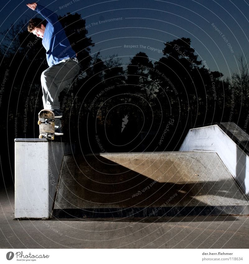 5-0 Skateboarding Sweater Sports ground Back-light Grind Contentment Tree Park Broken Playing funbox Shadow Individual