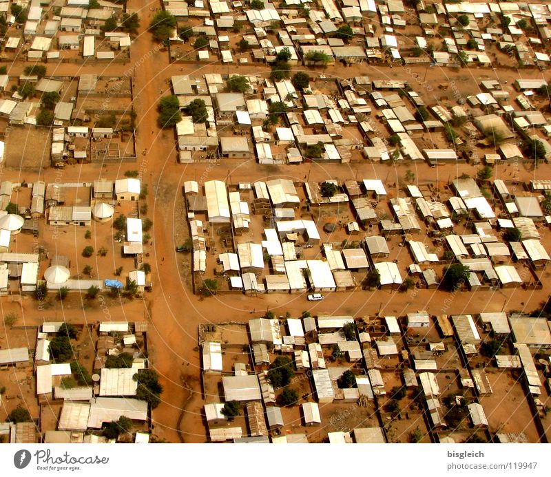 Cameroon from above VI Colour photo Aerial photograph Deserted Bird's-eye view House (Residential Structure) Earth Sand Gamboura Africa Hut