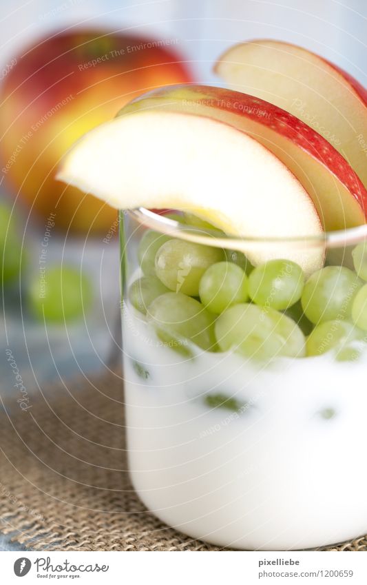 Yoghurt with grapes and apples Food Fruit Apple Dessert Nutrition Breakfast Vegetarian diet Diet Crockery Glass Lifestyle Healthy Healthy Eating Wellness