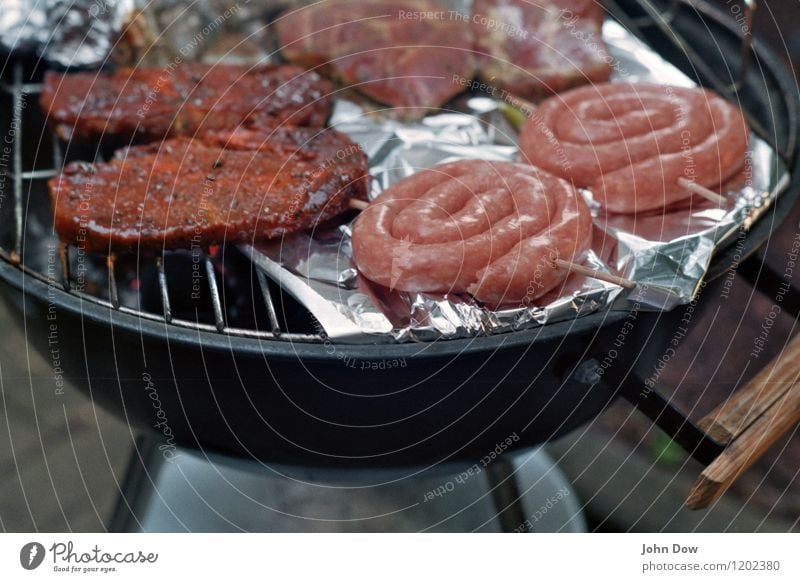 BBQ Food Meat Nutrition Eating Picnic Hot Embers Coal Barbecue (event) Grill Barbecue area Sausage Round Summery Metal foil Fresh Meat dishes Carnivore Impaled