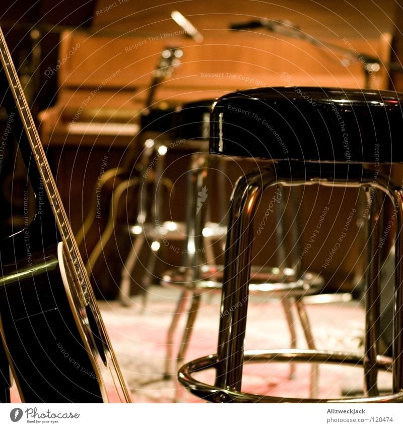 unplugged Music Music unplugged Stool Stage Piano Break Concert Microphone Guitar Chair half Wait before the gick