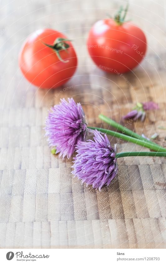 preparation Food Vegetable Chives Tomato Nutrition Vegetarian diet Slow food Kitchen Blossom Wood Authentic Simple Fresh Healthy Natural Beginning Ease