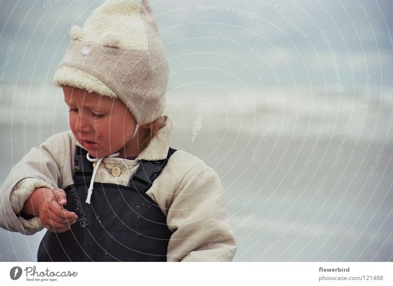 Marvel at wet sand ;-) Child Ocean Ameland Beach Discover Cap Amazed Concentrate Water Wind