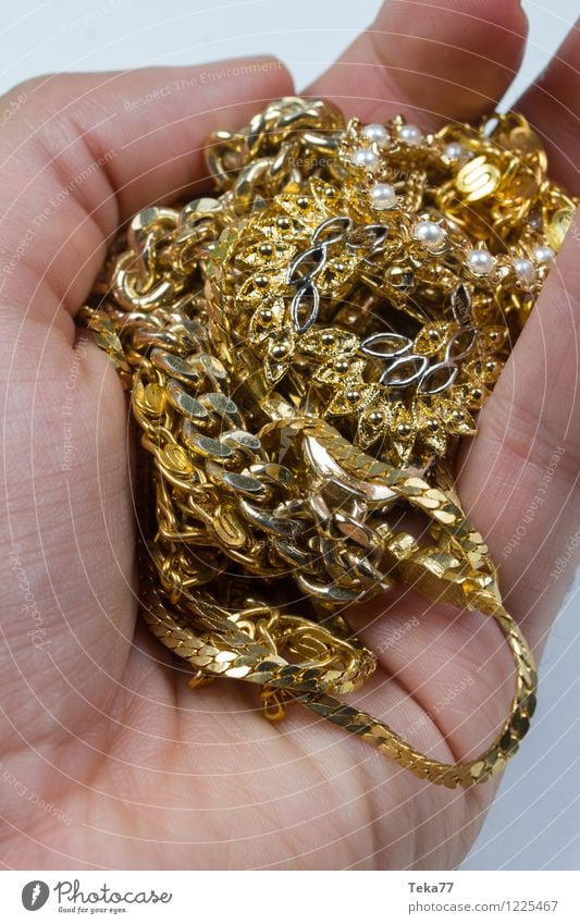 Hand full of FALSCH gold jewellery Lifestyle Shopping Elegant Style Human being Fashion Gold Ornament Yellow Poverty Trade Luxury Beautiful false gold Jewellery