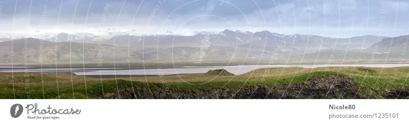Iceland 15/4 - Panorama in the south Clouds Snowcapped peak Coast Cold sand Mountain far north Dreary Colour photo Exterior shot Deserted