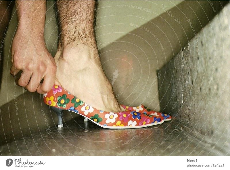hoes Footwear Man Feminine Hallway Hand Homosexual Feet Stairs fitting Gender Multicoloured Small Pattern Legs Black Landing Be suitable Attempt Men's leg