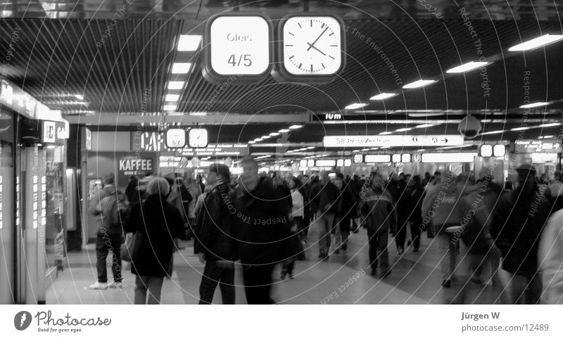 at station 3 Clock Long exposure Human being Train station Black & white photo Rush hour Duesseldorf Haste human railway station watch hurries