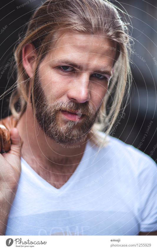 near Masculine Young man Youth (Young adults) Face 1 Human being 18 - 30 years Adults Hair and hairstyles Blonde Long-haired Facial hair Beard Cool (slang)