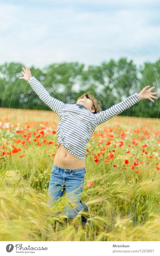 yeah Child Girl Infancy Youth (Young adults) Life 1 Human being 8 - 13 years Scream Jump Portrait of a young girl Poppy field Poppy blossom Field Crops Happy