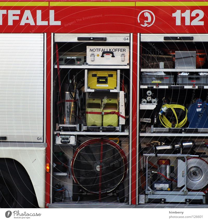 112 has it all. Dangerous Emergency Accident Erase Blaze Work and employment Services Fire department Respect Threat fireman firefighter fireworker