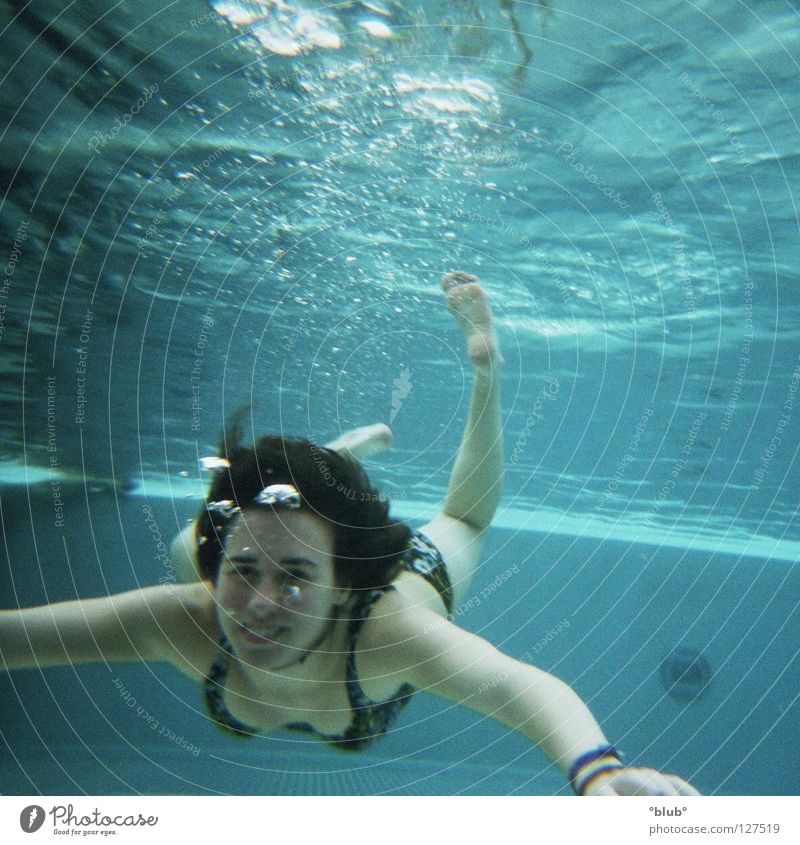blubber 3 Swimming pool Air bubble Dive Joy Aquatics Water Laughter