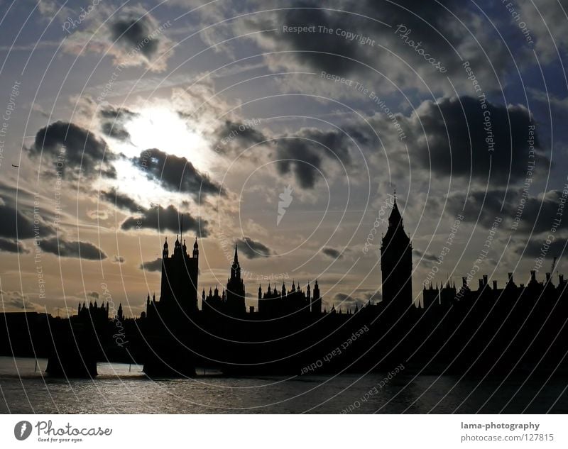 Remember, Remember... Big Ben Houses of Parliament London England Themse Great Britain Art Sightseeing Construction Clouds Vapor trail Sun Town Tower of London