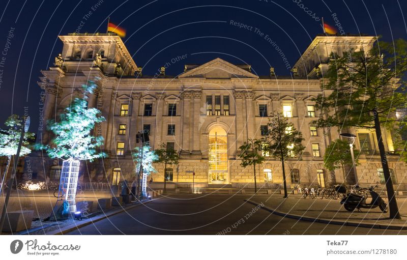 Bundestag III Vacation & Travel Human being Museum Town Capital city Dome Facade Reichstag Esthetic Might Exterior shot Deserted Twilight Night