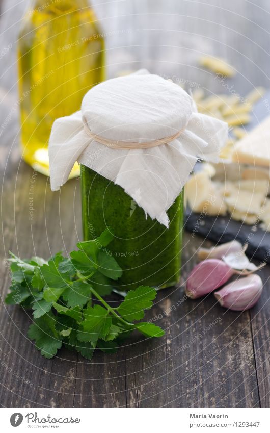 Pesto homemade 2 Food Herbs and spices Nutrition Lunch Organic produce Vegetarian diet Slow food Italian Food Fragrance Delicious Italien pesto Parsley