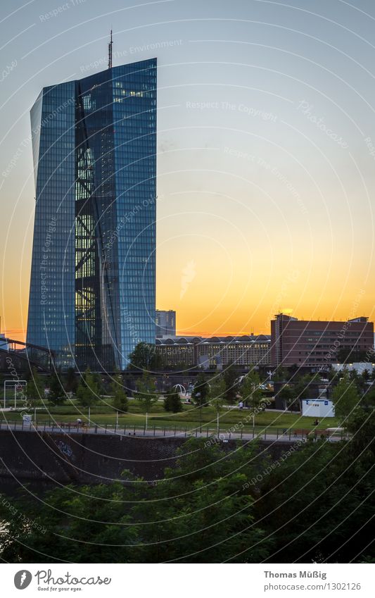European Central Bank, Frankfurt Town Downtown High-rise Financial Industry wholesale market hall Main easterly Sunset Twilight Colour photo Exterior shot