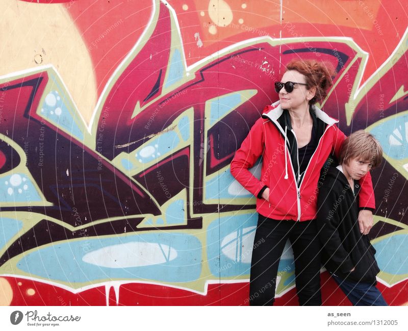 Mother and Son Boy (child) Woman Adults Life 2 Human being 3 - 8 years Child Infancy 30 - 45 years Youth culture Subculture Wall (barrier) Wall (building)